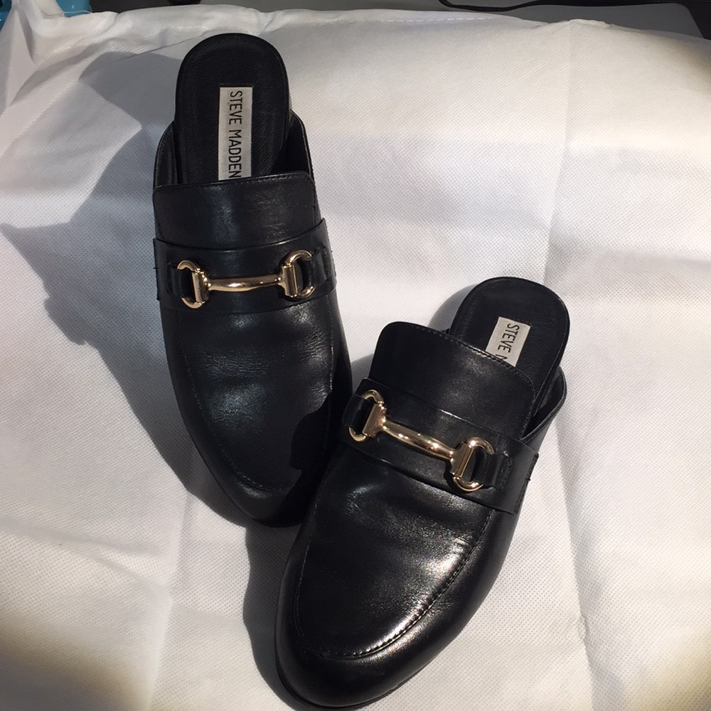 Steve Madden Black Mules